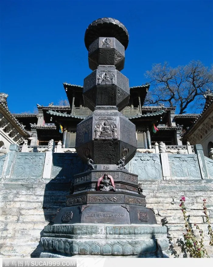 宝塔建筑-精美的铜宝塔