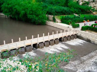 山西旅游-大同悬空寺风光1