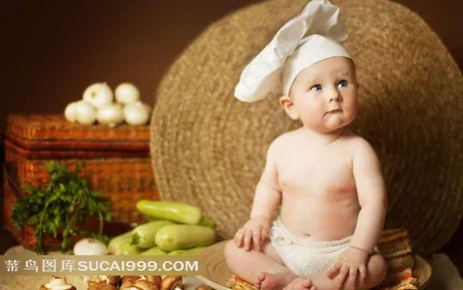 厨房里的宝宝写真 厨房里的宝宝写真