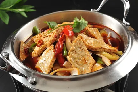 干锅美食焖锅湘菜麻辣香辣纸锅热干锅土家豆干