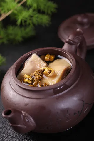 金斛斗炖肉汁 (1)