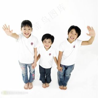 手拉手的小学生素材