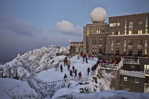安徽雪后黄山风景图片-第3张