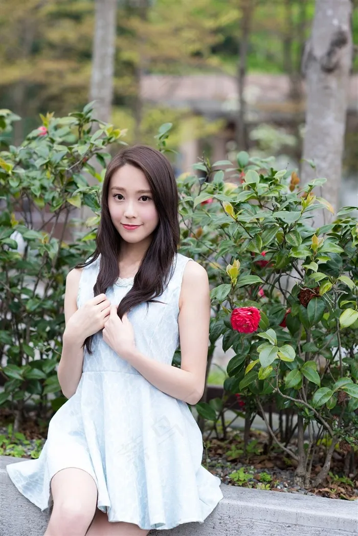 邻家女孩李妞妞长发美女写真图片