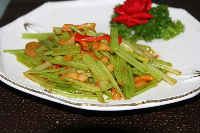 土芹炒五花 (3)