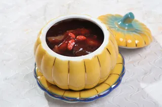 38 海参扒红肘 -布衣坊