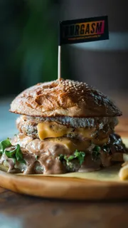 黄色美味汉堡摄影素材 黄色美味汉堡摄影素材