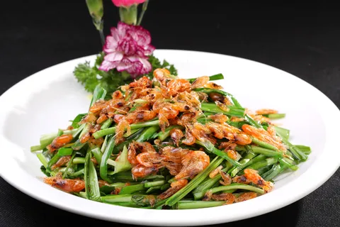 R01124韭菜炒河虾 (1)