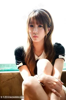 甜美的韩国时尚气质美女图片