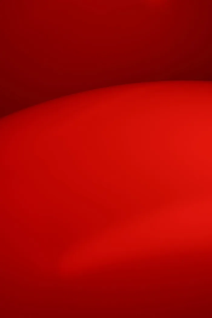 红色庄严海报背景