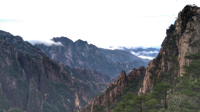巍峨的安徽黄山自然风景图片-第12张