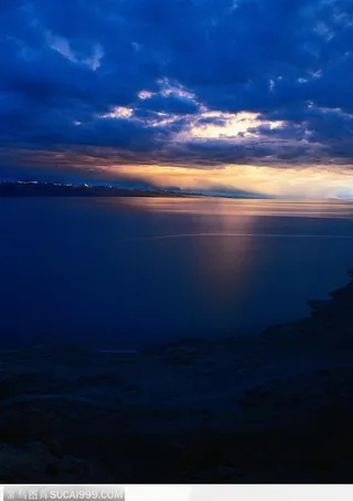 迷人霞光-晨曦时节的霞光