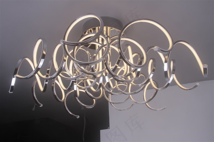 时尚现代吊灯