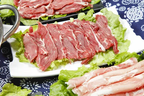 美味火锅肉片图片-第8张