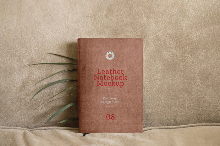 杂志书籍牛皮纸复古Leather Notebook Mockup