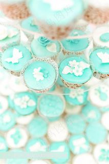 婚礼翻糖纸杯蛋糕高清摄影