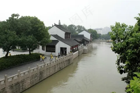 古朴的园林建筑