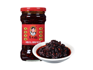 老干妈风味豆豉油超市商品白底图免抠实物摄影png格式图片透明底