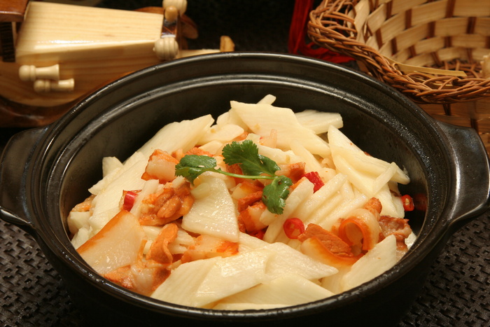砂锅麻山药 (3)