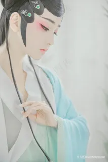唱曲古风古装美女摄影图片 唱曲古风古装美女摄影图片
