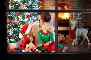 圣诞节装饰窗户门冬天新年装饰室内外场景(87)