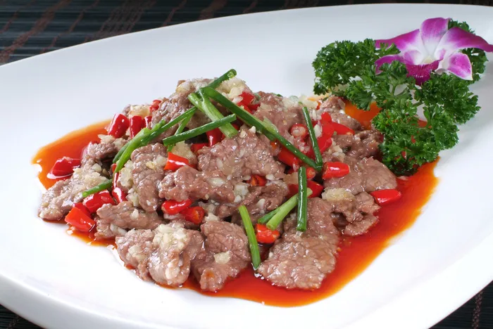 川菜湘菜高清菜谱 鲜椒牛柳