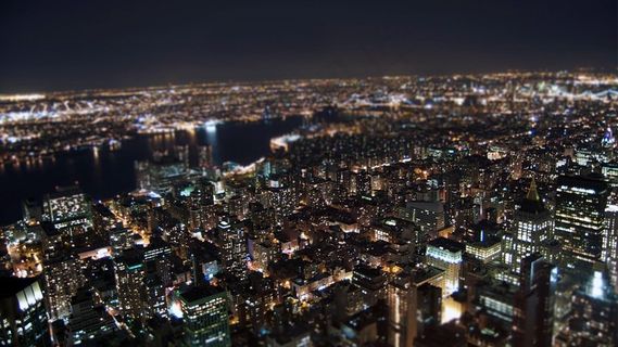 夜晚城市灯光摄影霓虹彩色背景素材