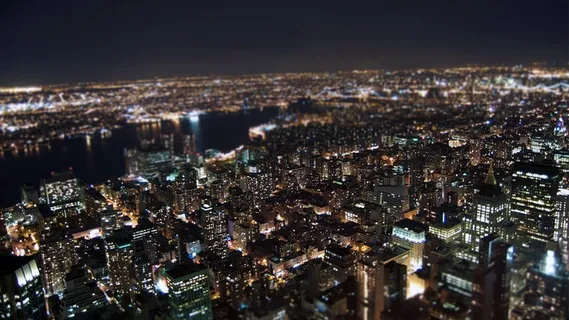 夜晚城市灯光摄影霓虹彩色背景素材