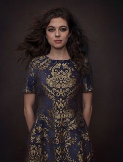 欧美轻熟风卷发发型图片