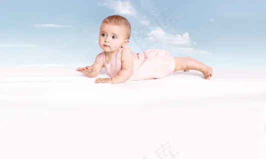 爬行的婴儿海报背景 爬行的婴儿海报背景