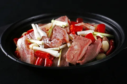 G00108干锅带皮牛肉丸