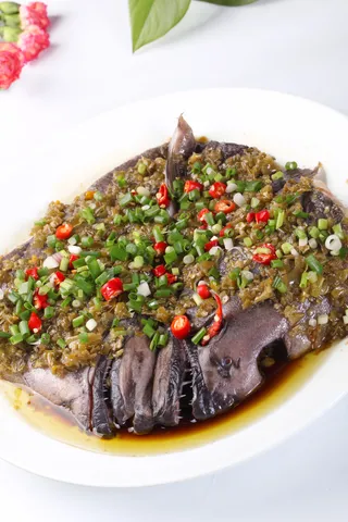 剁椒深海鱼头 (3)