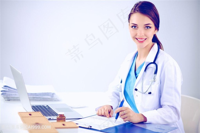 微笑的美女医生人物高清图片