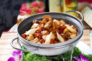 干锅美食焖锅湘菜麻辣香辣纸锅泡藕干锅鸡