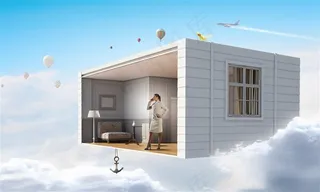 蓝天下悬浮在空中的房间高清图