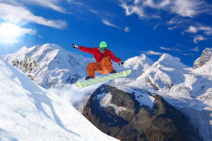 美丽雪山景色与人物高清图片