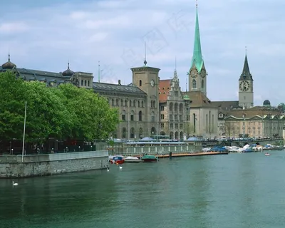 海边的欧式建筑