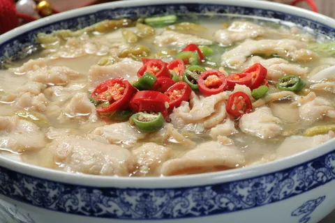 水煮山椒鸡柳28元 (2)