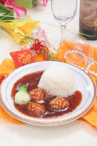 旋转 鲜鲍扣饭 18元每位