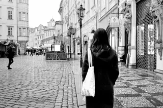 真实的女生背影图片