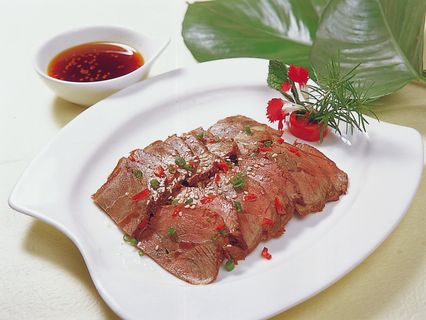 1009LC-0136汾酒牛展