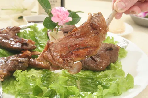 酱香兔腿  6元每只 (1)