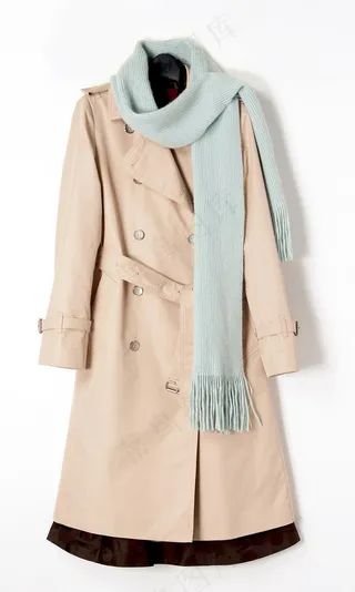 流行服饰-米黄色长袖