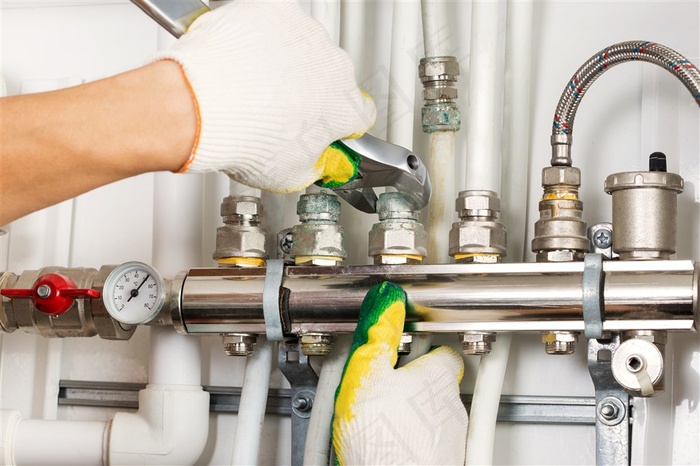 管道安装摄影图