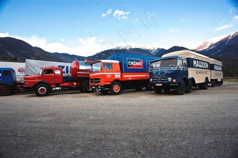 运输车特种车辆图片素材