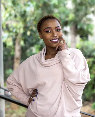 气质成熟写真图片