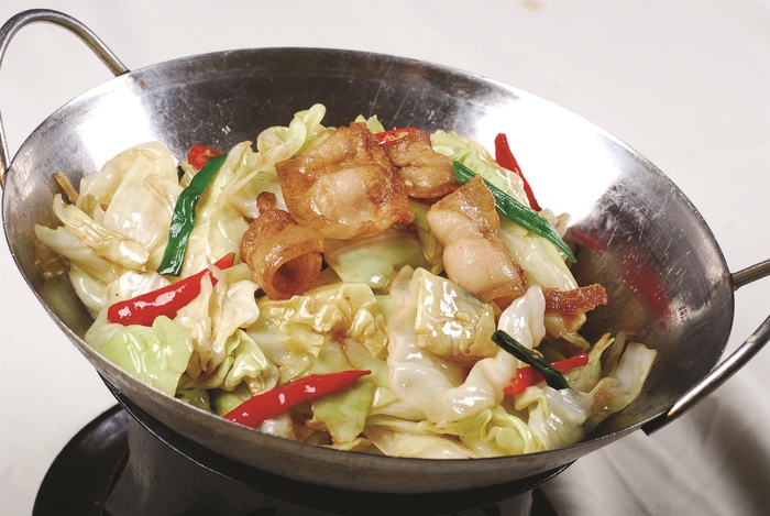 干锅美食焖锅湘菜麻辣香辣纸锅干锅手撕包菜