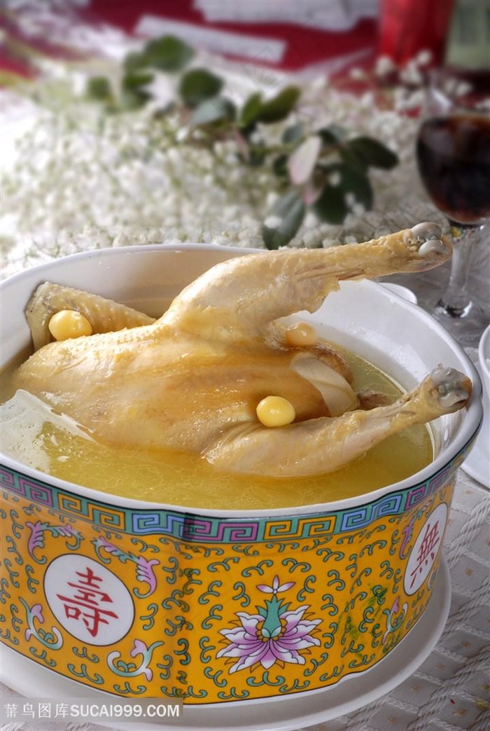汤白果炖鸡的美食图片