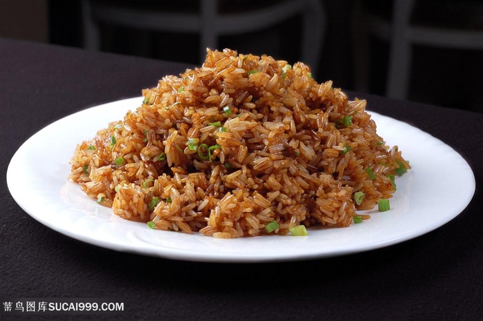 中华美食卤油炒饭实拍摄影图中华美食