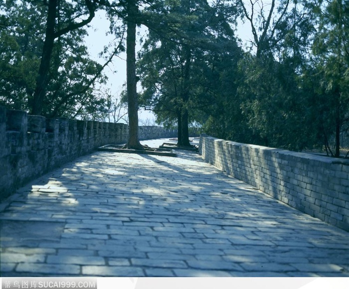 明十三陵-长陵走道